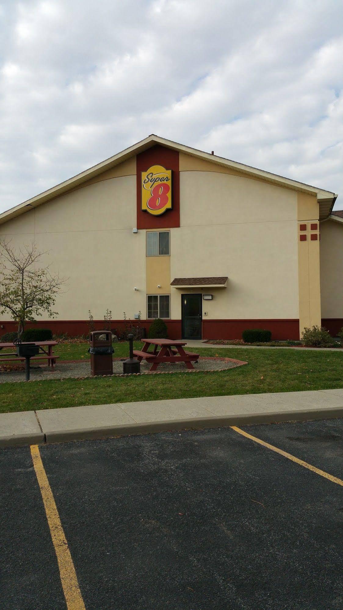 Super 8 By Wyndham Cobleskill Ny Extérieur photo
