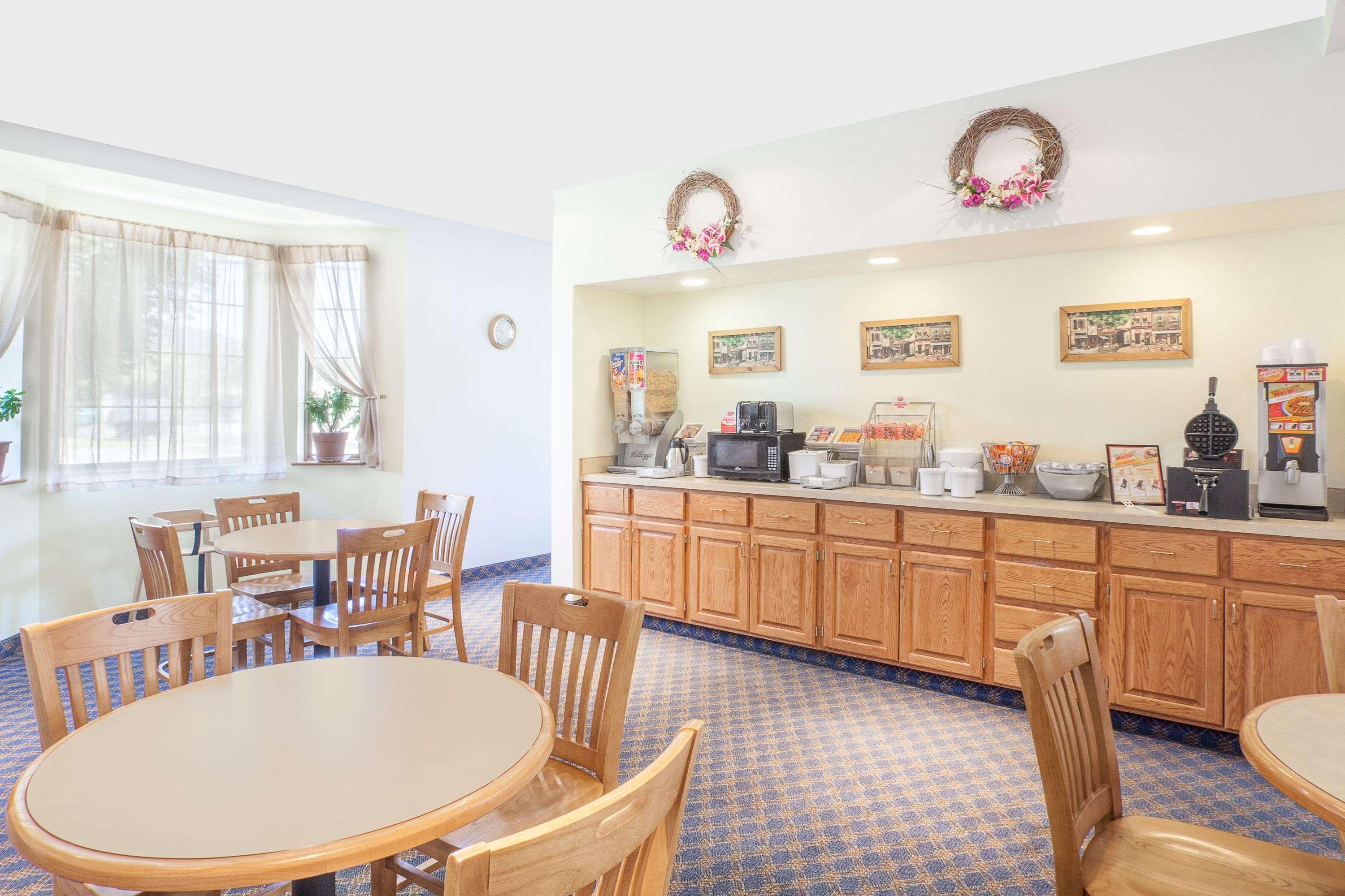 Super 8 By Wyndham Cobleskill Ny Extérieur photo