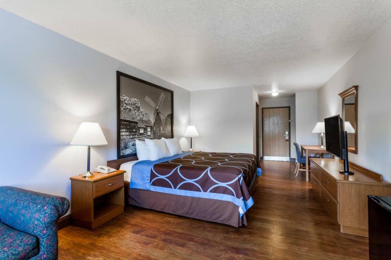 Super 8 By Wyndham Cobleskill Ny Extérieur photo